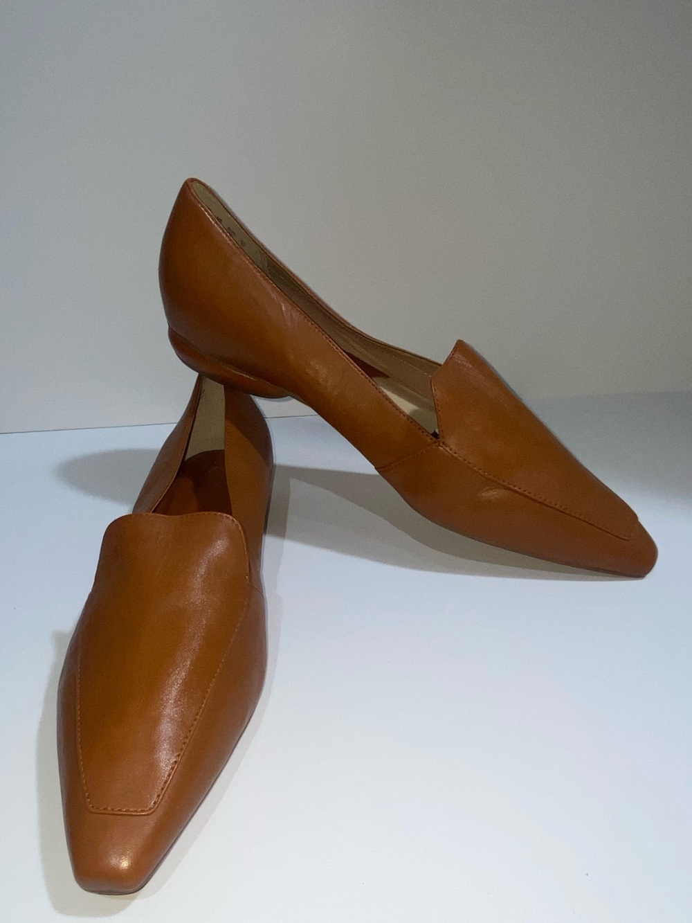 Franco Sarto Cognac Pointed-Toe Loafer Flats – Women’s Size 11M